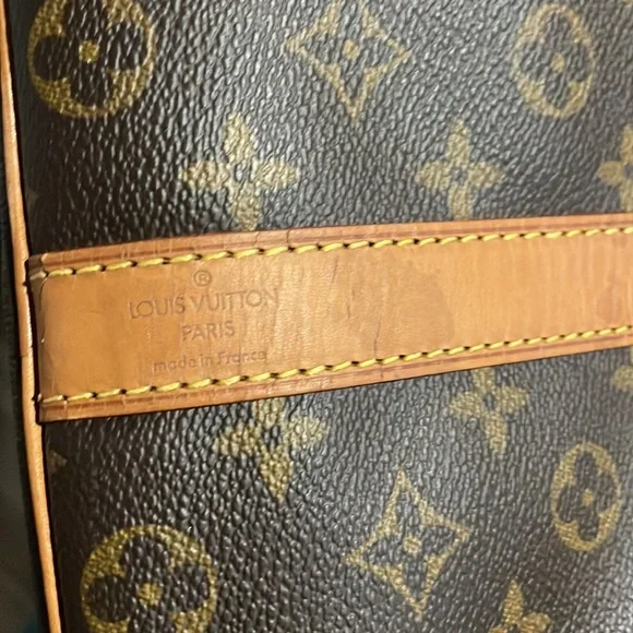 Louis Vuitton Bag - Picture 8 of 9